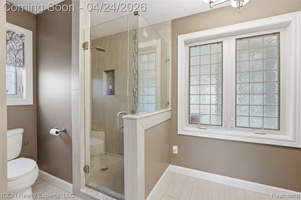9211 Meadow Ridge Lane, Grand Blanc, MI 48439 — Photo 18