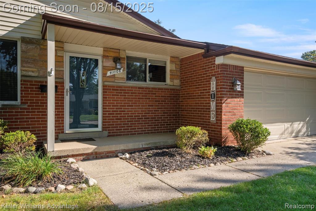 41108 Russet Lane, Plymouth, MI 48170 — Photo 3