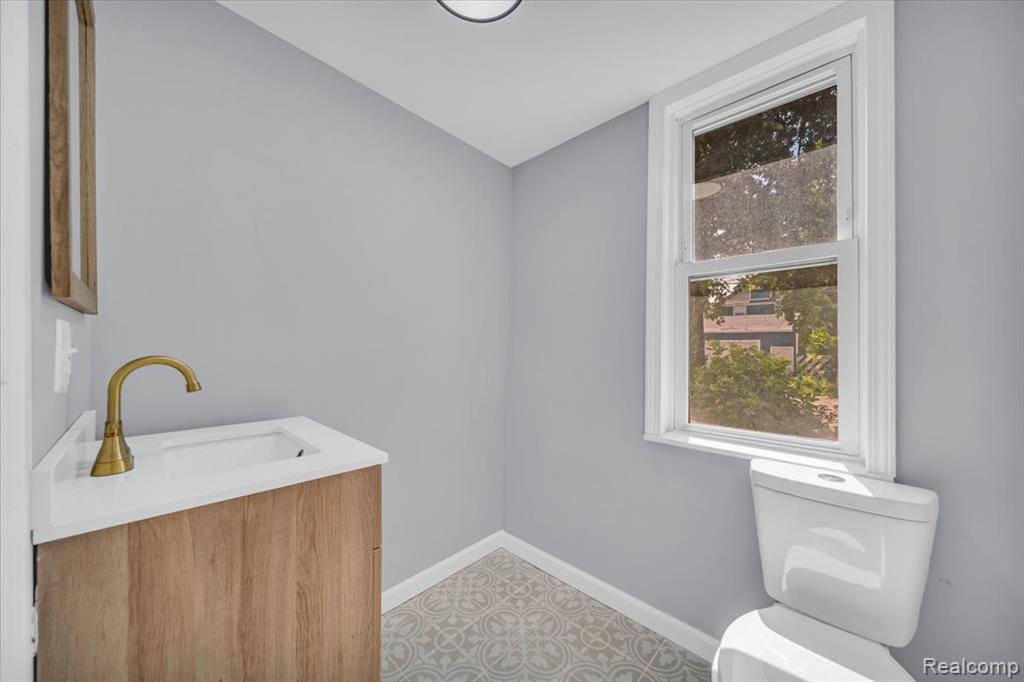 408 Mount Vernon Street, Detroit, MI 48202 — Photo 18