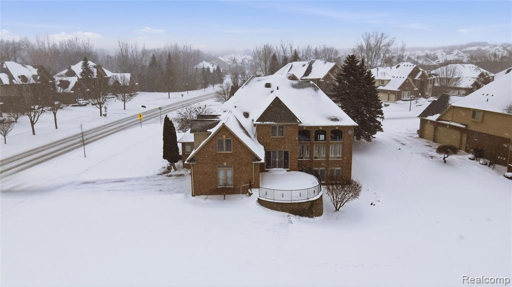 966 Majestic Drive, Rochester Hills, MI 48306 — Photo 48
