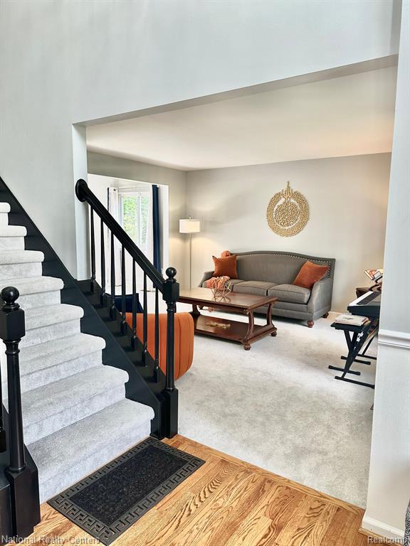 599 PHEASANT WOODS DR, Canton, MI 48188 — Photo 5