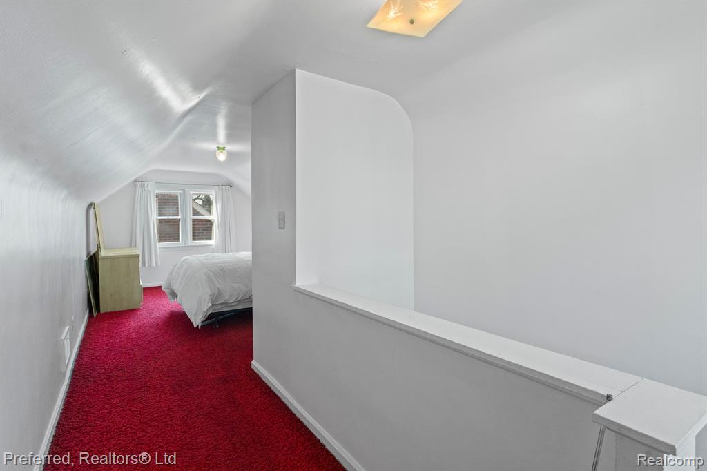 9980 HUBERT Avenue, Allen Park, MI 48101 — Photo 18