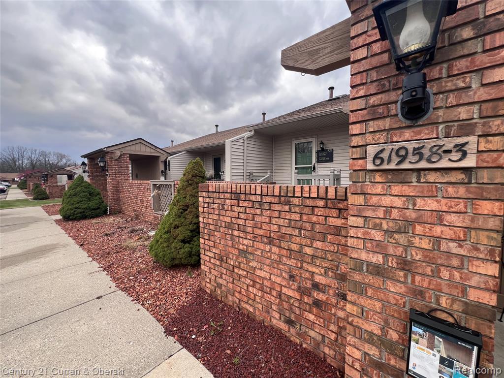 61958 Ticonderoga Drive, South Lyon, MI 48178 — Photo 2