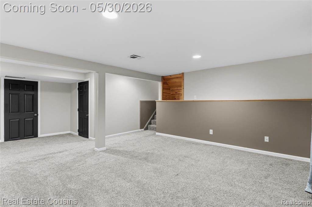 13435 Lakebrook Drive, Fenton, MI 48430 — Photo 22