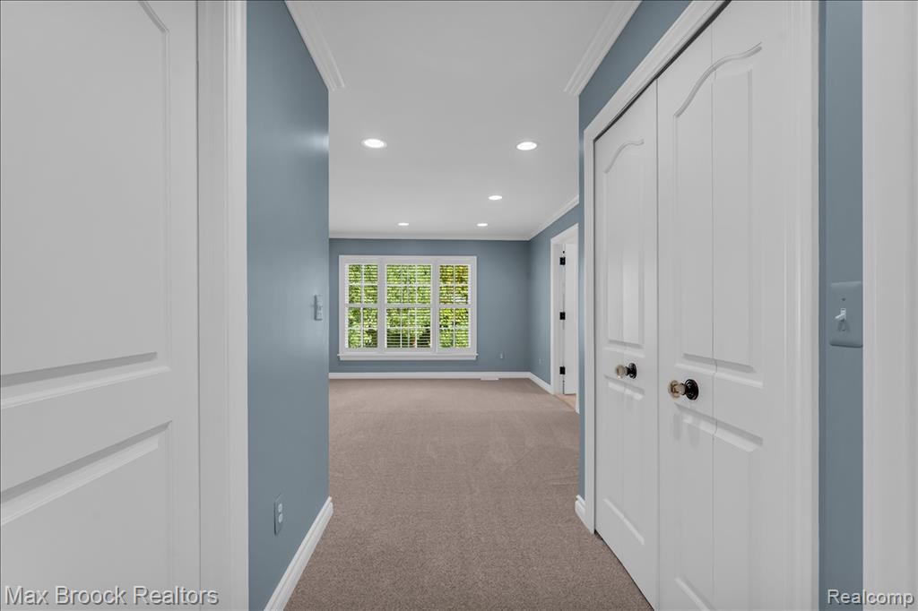 6287 Thorncrest Drive, Bloomfield Hills, MI 48301 — Photo 38
