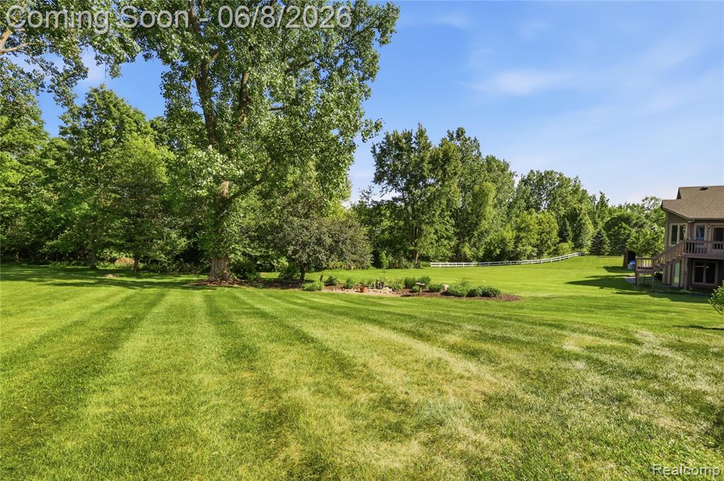 6153 Pine Creek Court, Grand Blanc, MI 48439 — Photo 48