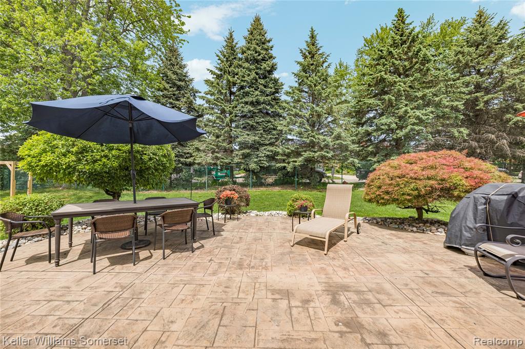 8354 Hummingbird, Commerce Twp, MI 48382 — Photo 67