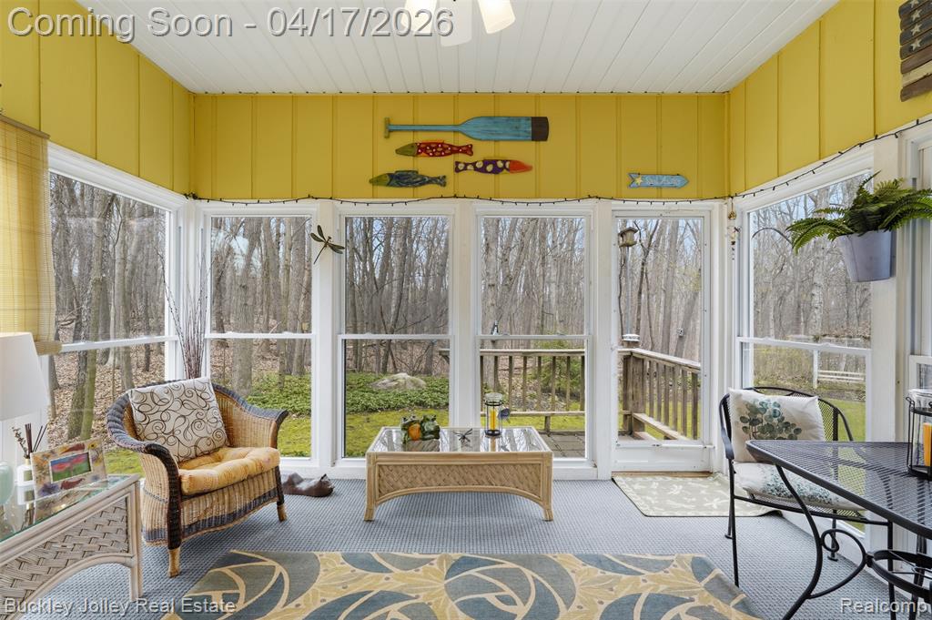 539 Bonnie Circle, Howell, MI 48843 — Photo 7
