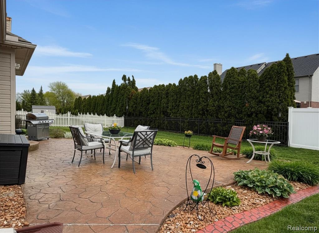 23601 Oakleigh Avenue, Woodhaven, MI 48183 — Photo 4