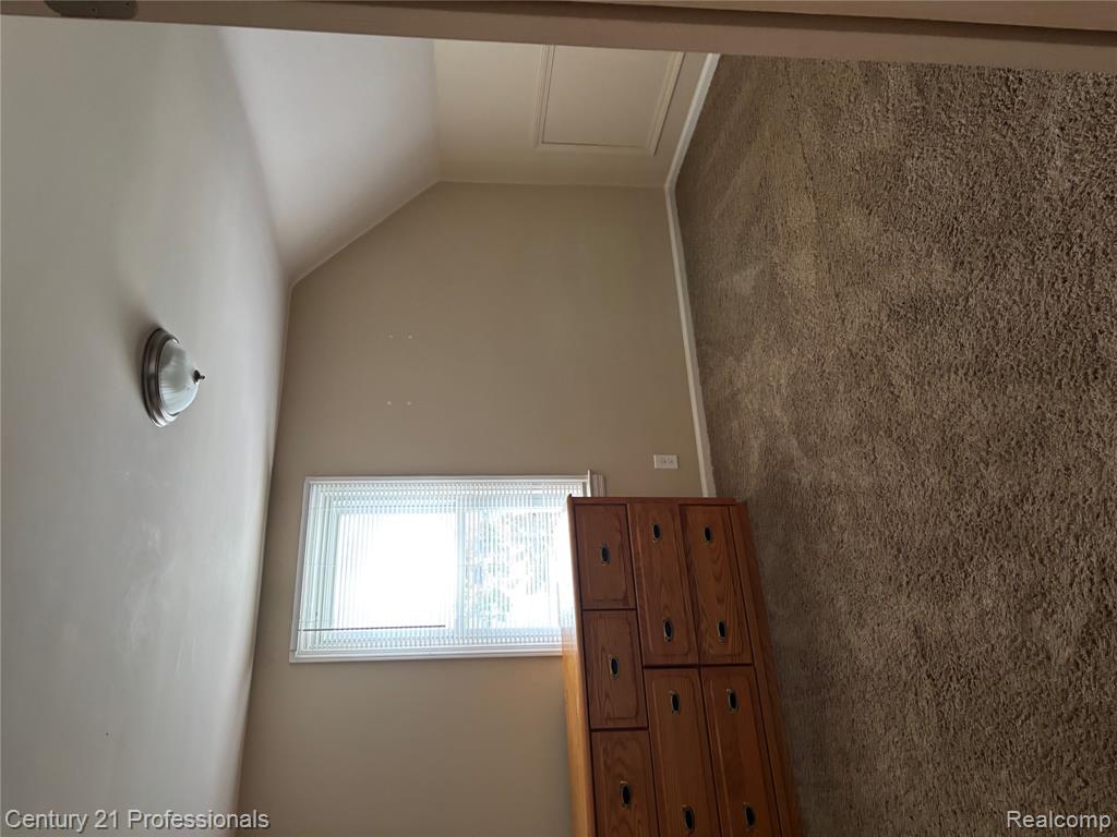 2875 Marlington Road, Waterford, MI — Photo 15