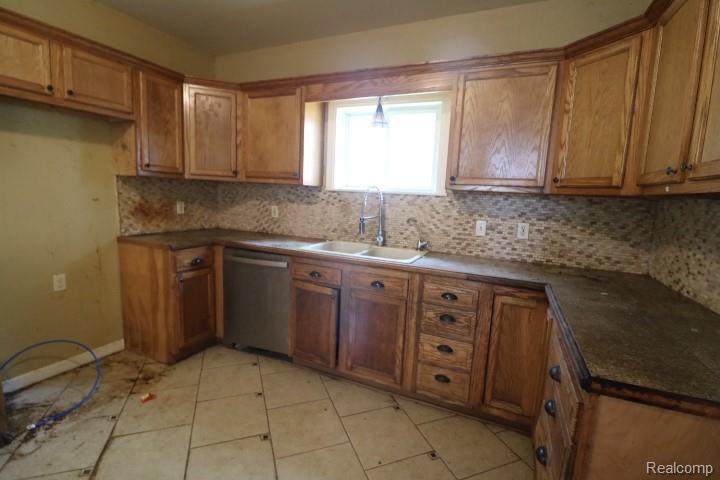 4229 Mill Street, North Branch, MI 48461 — Photo 10