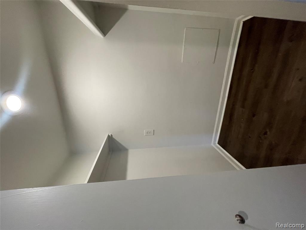 629 W Milwaukee Street, Detroit, MI 48202 — Photo 17