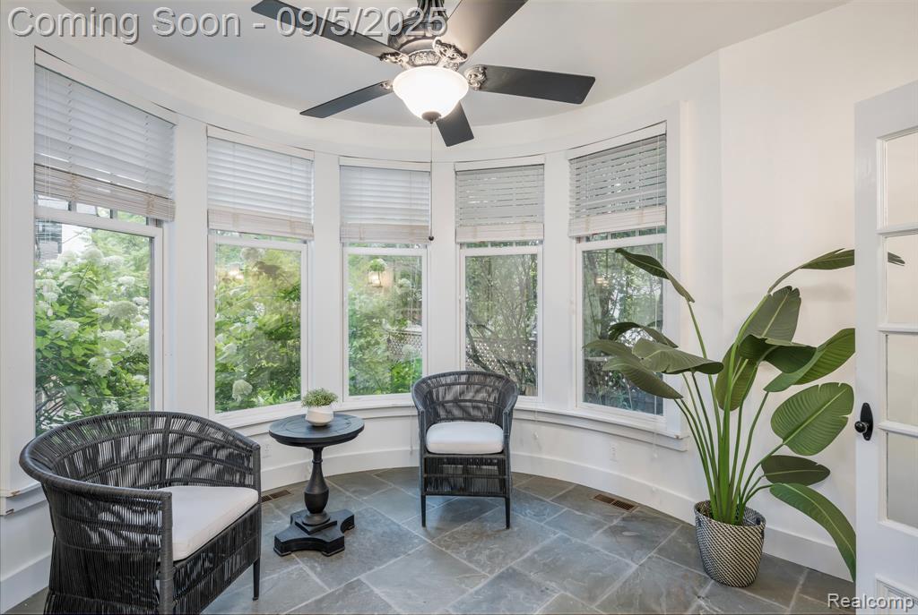 916 Madison Street, Birmingham, MI 48009 — Photo 10