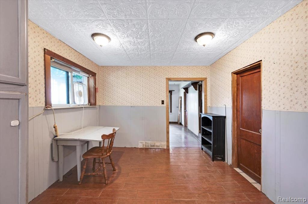 2200 W Oregon Street, Lapeer, MI 48446 — Photo 9