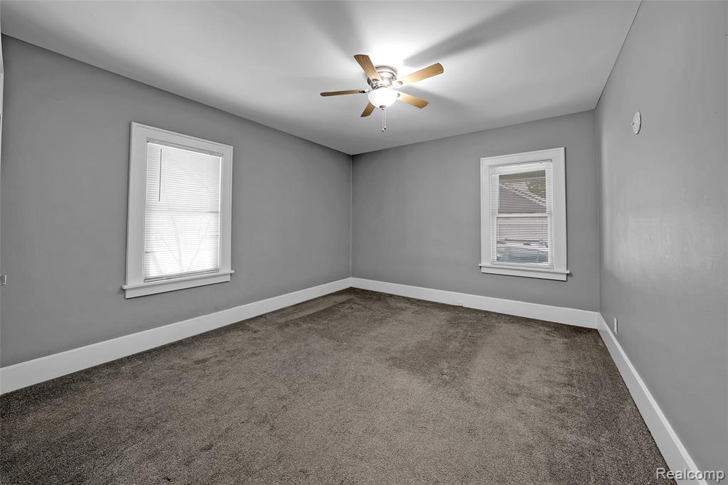 433 N Saginaw Street, Holly, MI 48442 — Photo 27
