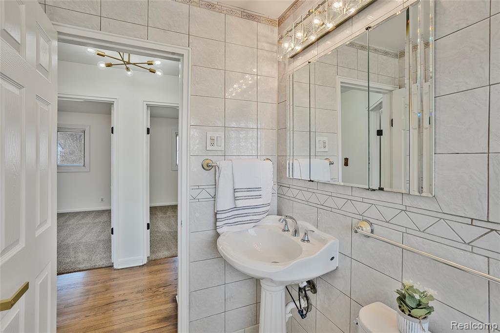 4971 Julius Boulevard, Westland, MI 48186 — Photo 16