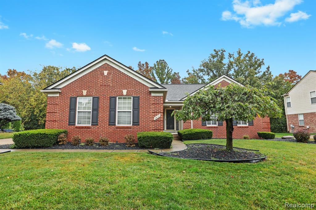 3415 Wall Street, Canton, MI 48188 — front exterior
