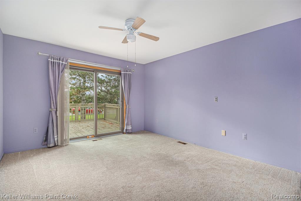 521 Oxford Court, Rochester Hills, MI 48307 — Photo 9