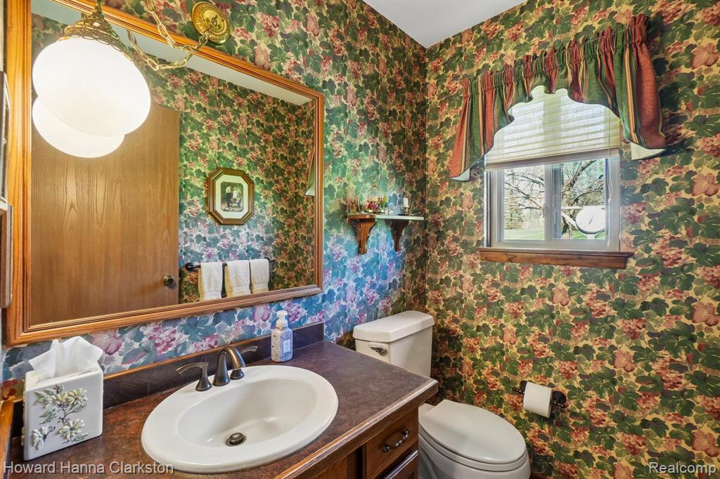 12120 Carriage Trail Drive, Davisburg, MI 48350 — Photo 15