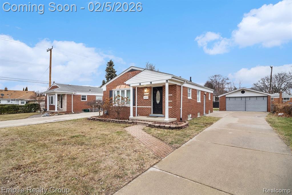 6320 Evangeline, Dearborn Heights, MI 48127 — Photo 2