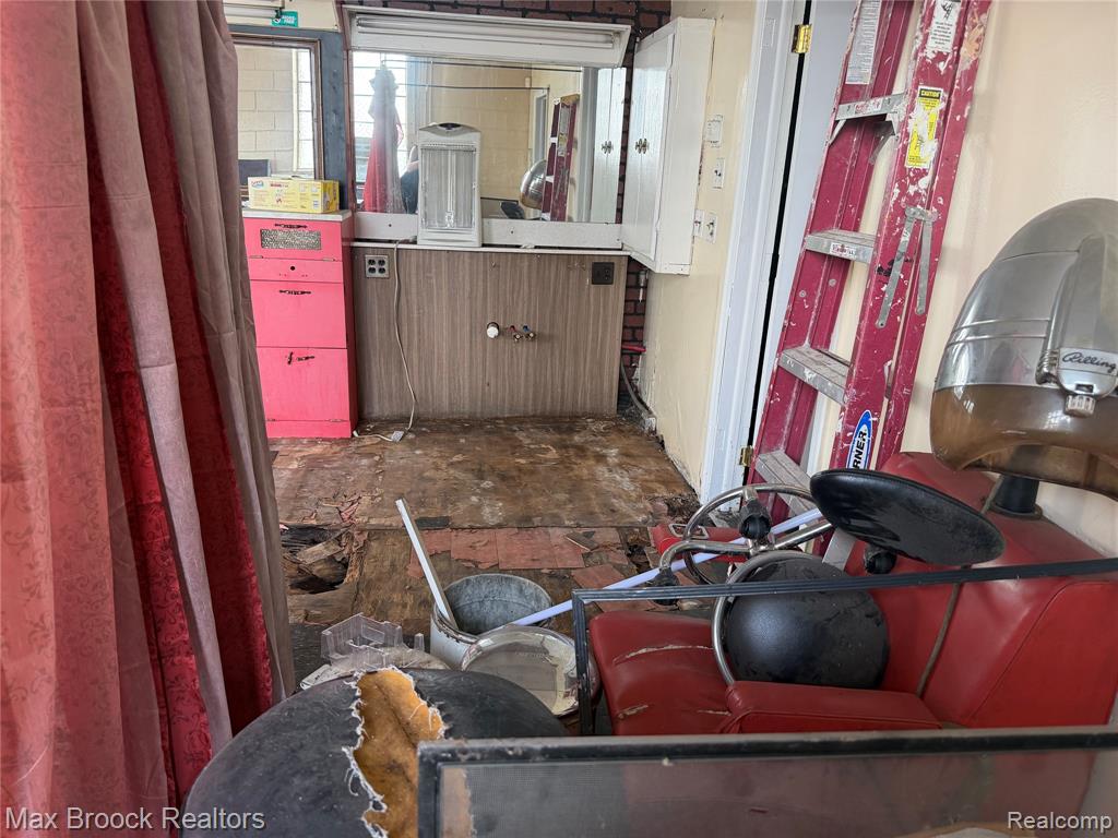 15400 Joy Road, Detroit, MI 48228 — Photo 9