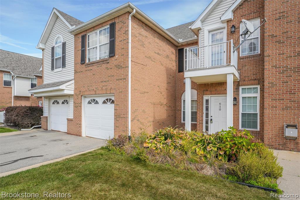 610 Olde English Circle, Howell, MI 48855 — Photo 25