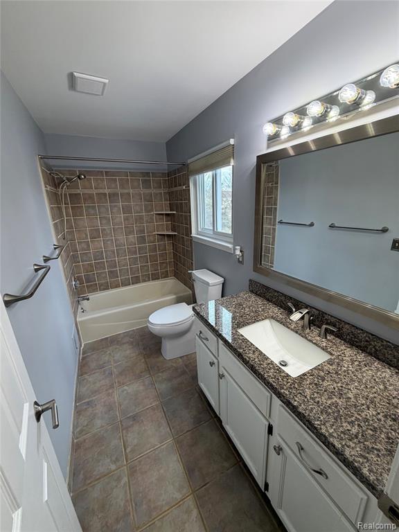 24489 Riverview Lane, Novi, MI — Photo 24