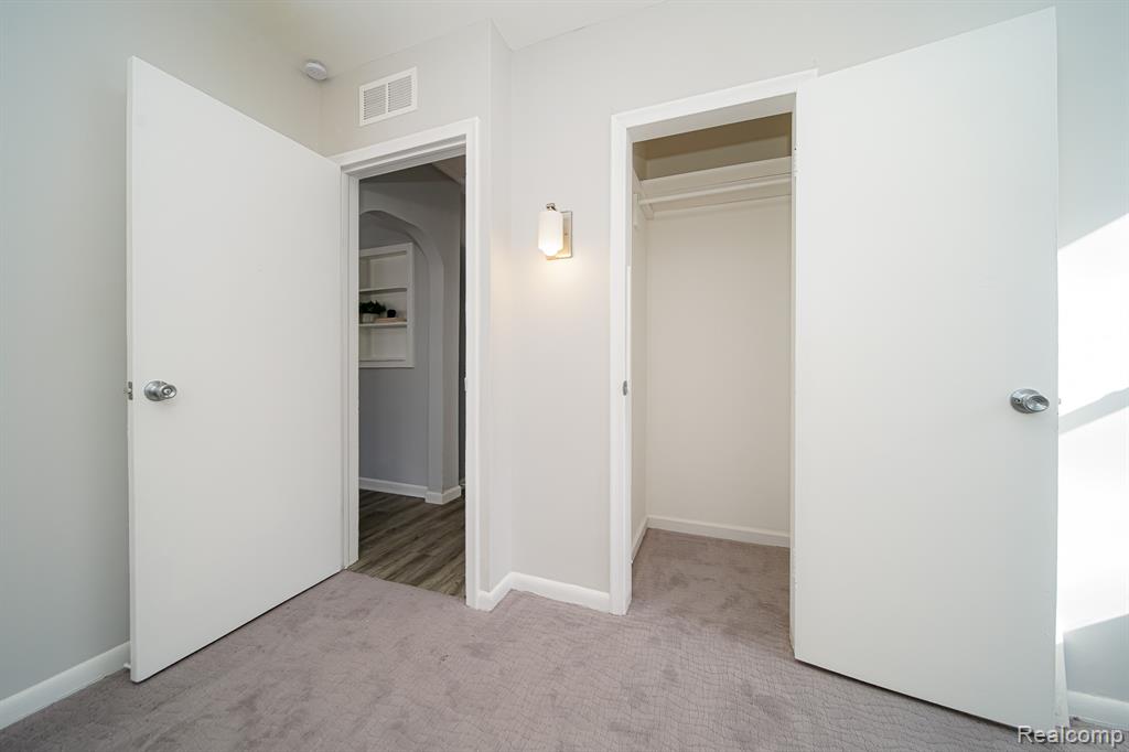 967 KEITH Street, Oxford, MI 48371 — Photo 44