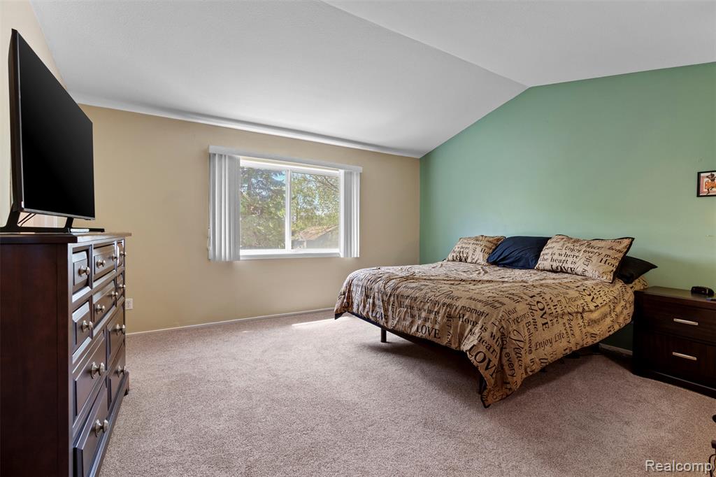 37293 Amhurst Drive, Westland, MI — Photo 15
