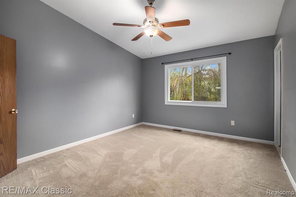 25714 BUCKMINSTER Drive, Novi, MI — Photo 11