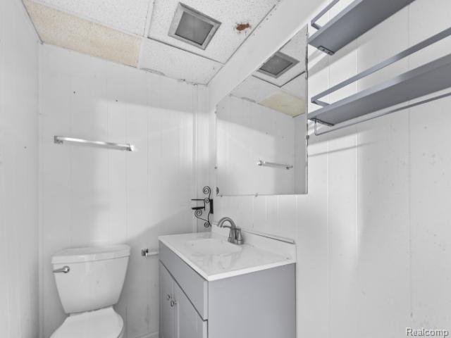 601 Jessop Avenue, Lansing, MI 48910 — Photo 14