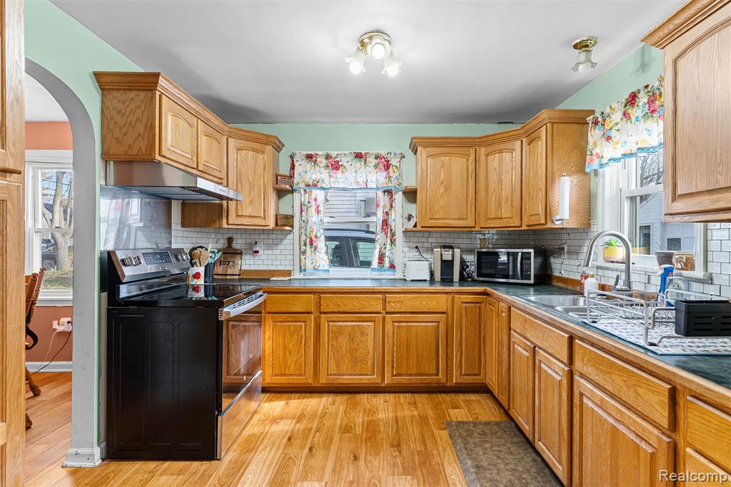 821 Ryan Street, Owosso, MI 48867 — Photo 13