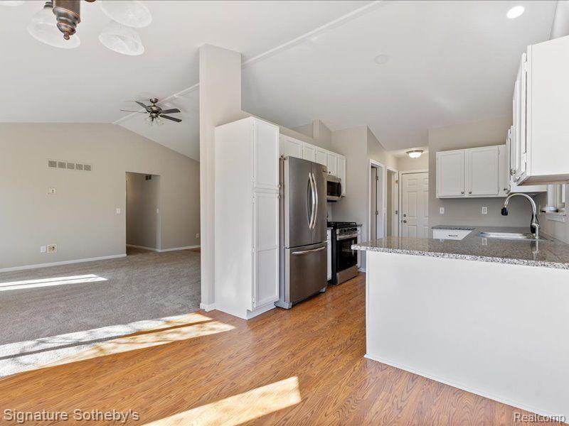 46738 SCHIMMEL, Macomb, MI 48317 — Photo 10