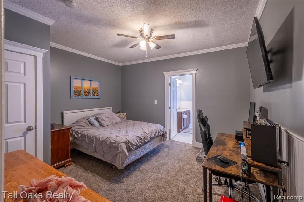 9198 Hegel Road, Goodrich Vlg, MI — Photo 28