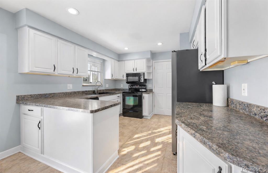 47848 CARD Road, Macomb, MI 48044 — Photo 10