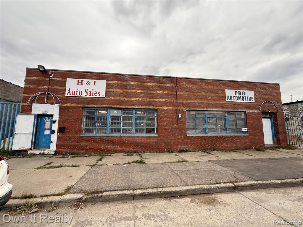 8843 Mark Twain Street, Detroit, MI 48228 — front exterior