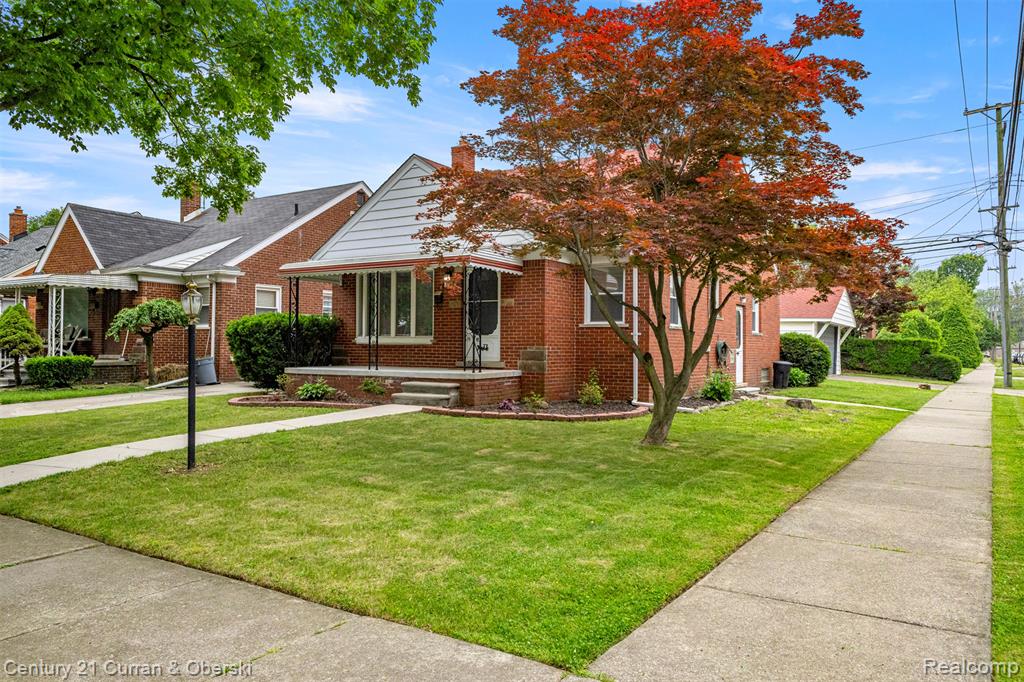 8904 Becker Avenue, Allen Park, MI 48101 — Photo 3