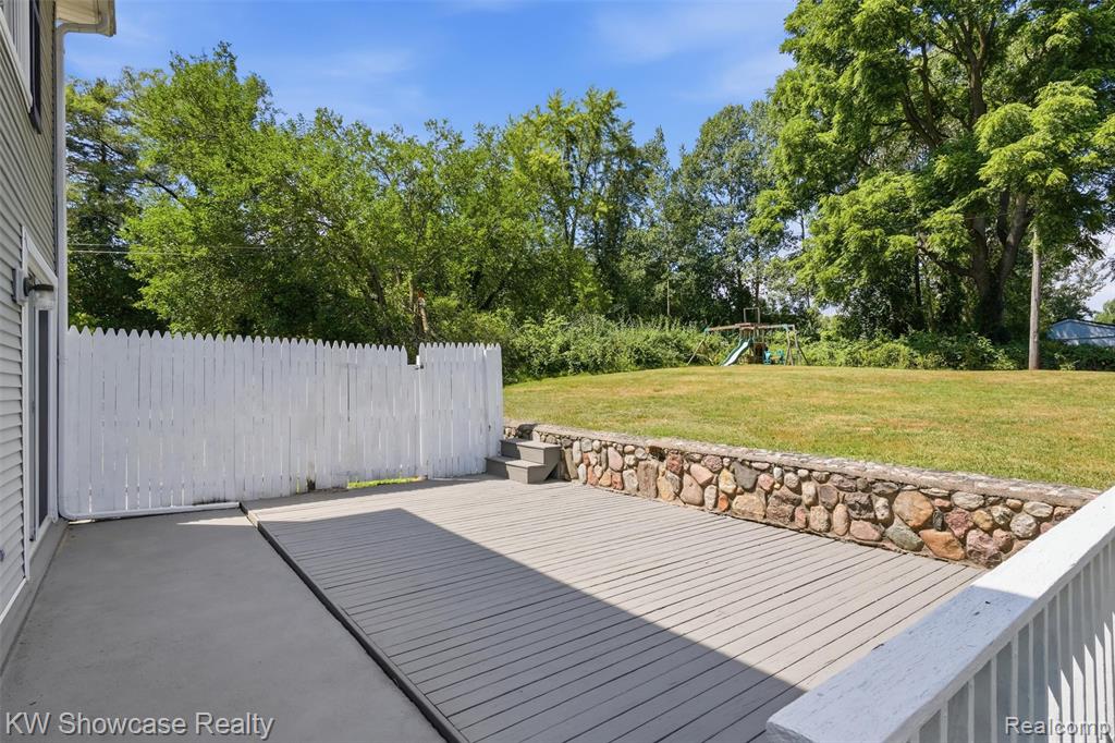 2220 Wixom Road - Photo 5