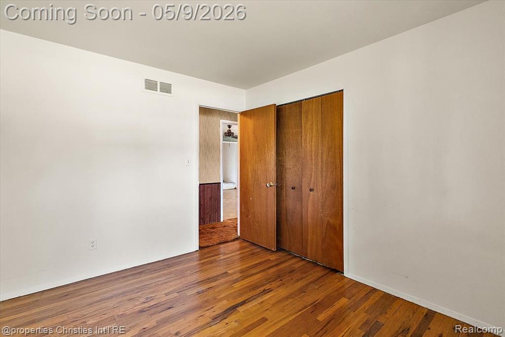 5894 Heyer Street, Romulus, MI 48174 — Photo 26