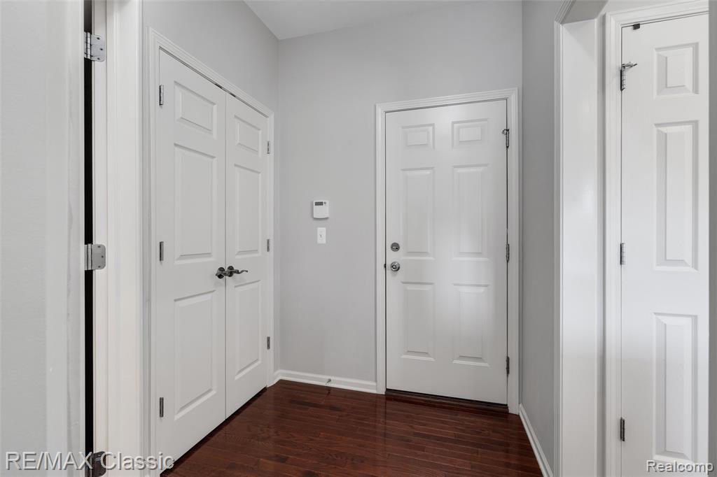 45273 Jacob Drive, Novi, MI — Photo 21