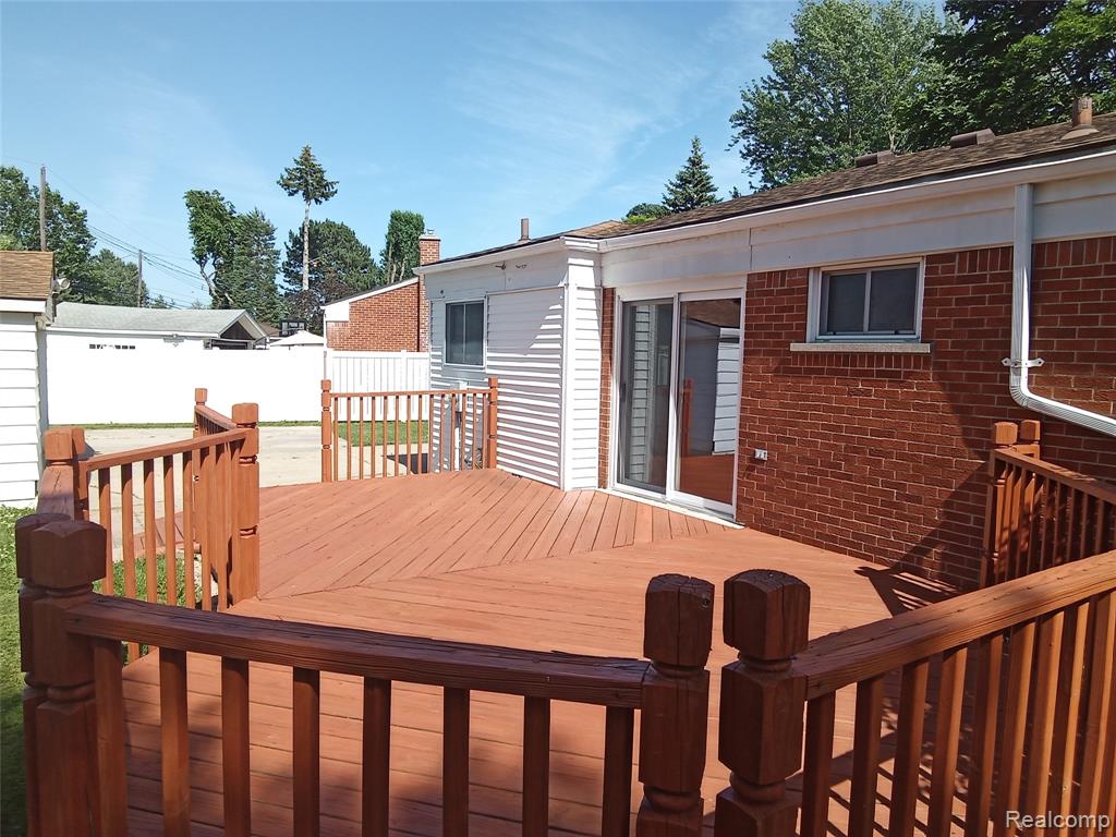 8283 Christine Street, Warren, MI 48093 — Photo 23
