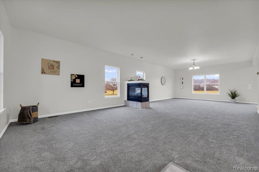 13632 COUNTRY WALK Boulevard, Van Buren, MI 48111 — Photo 5