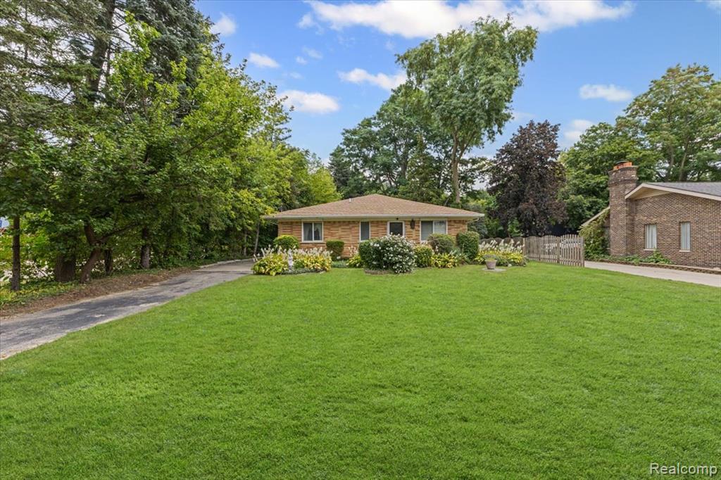 49222 Fairchild Road, Macomb, MI 48042 — Photo 27