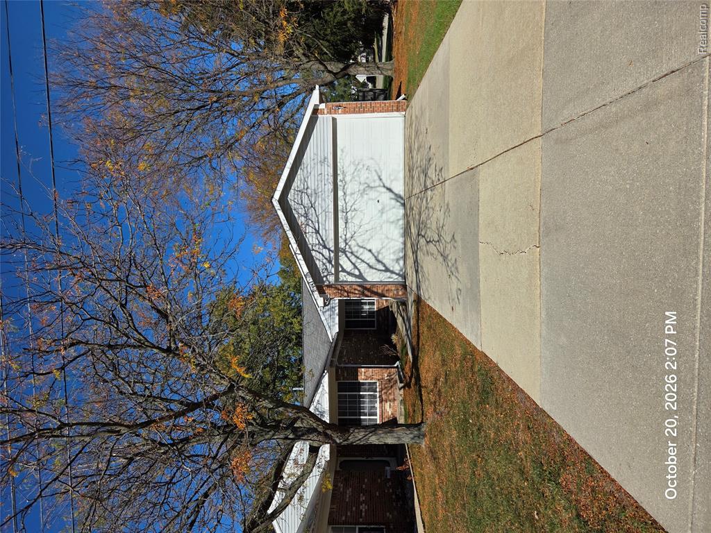 19304 Antonio Court, 36, Roseville, MI 48066