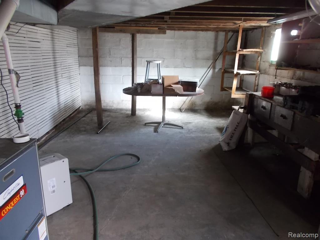 3739 Main Street N, Akron, MI 48701 — Photo 27