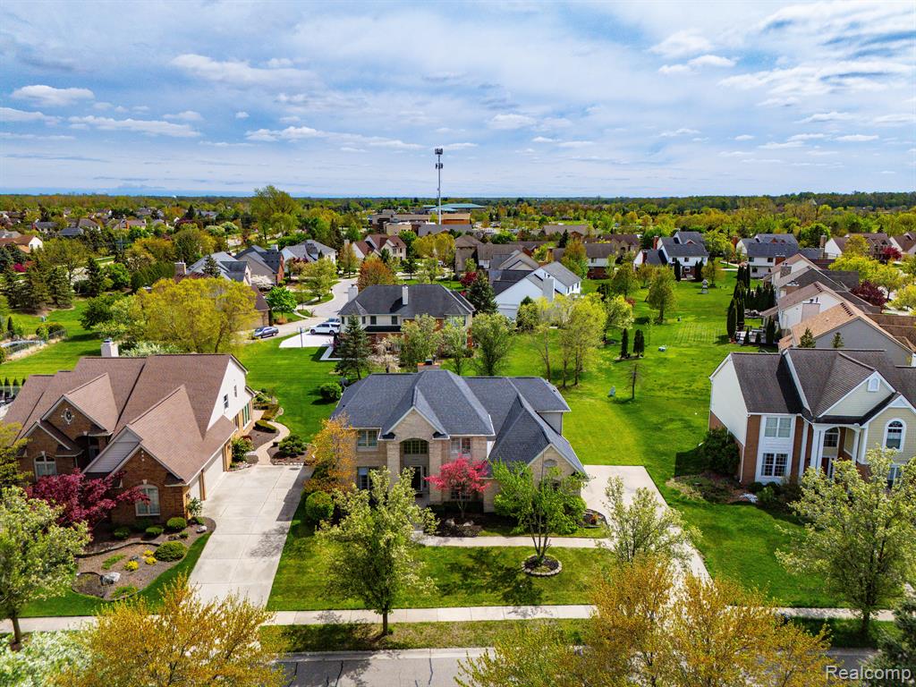45419 GLENGARRY Boulevard, Canton, MI 48188 — Photo 43