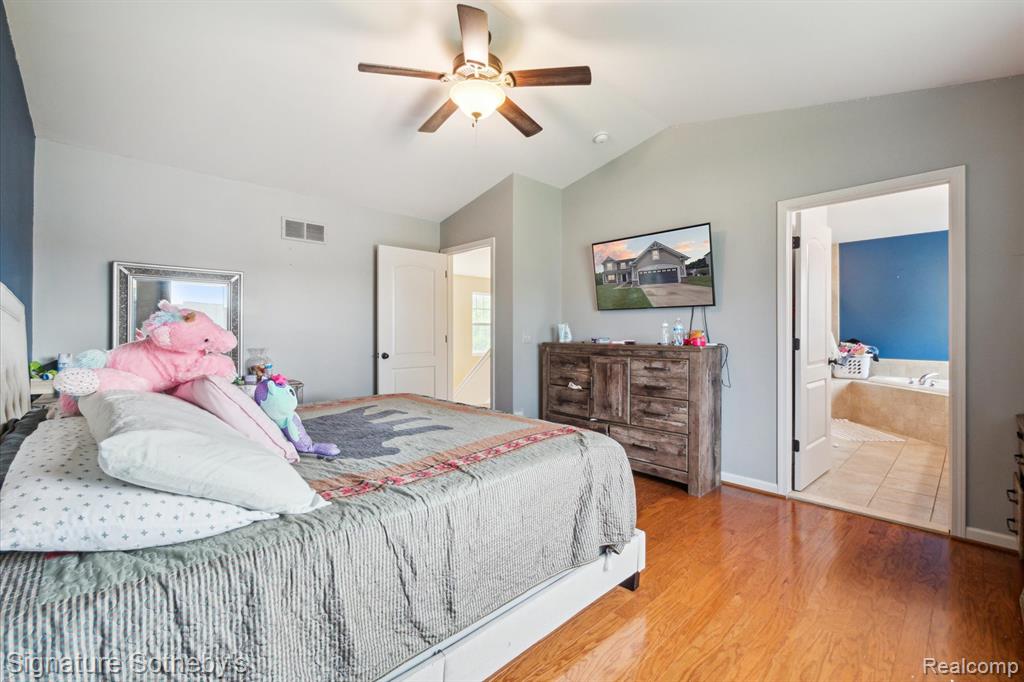 8926 El Dorado Drive N, White Lake, MI — Photo 26