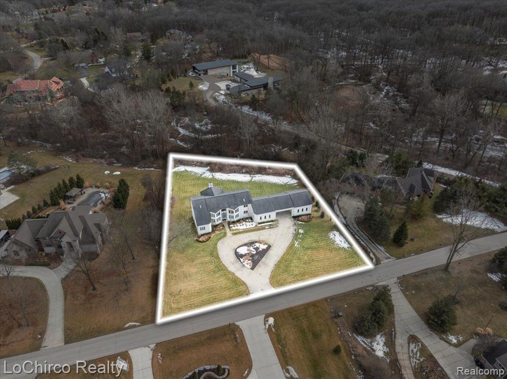 924 KNOB CREEK Drive, Rochester, MI 48306 — Photo 2