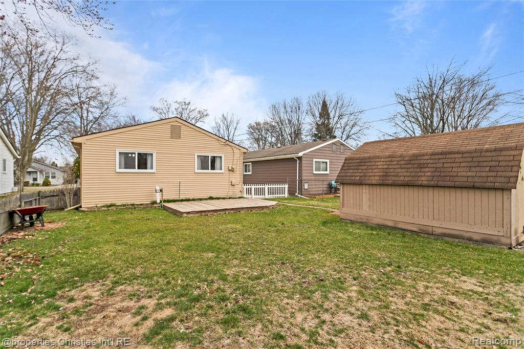 8834 Janis Street, Shelby Twp, MI 48317 — Photo 29
