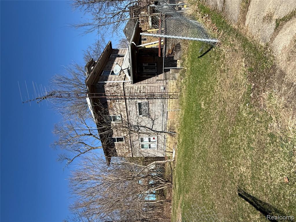 421 Harriet Street, Flint, MI 48505 — Photo 5